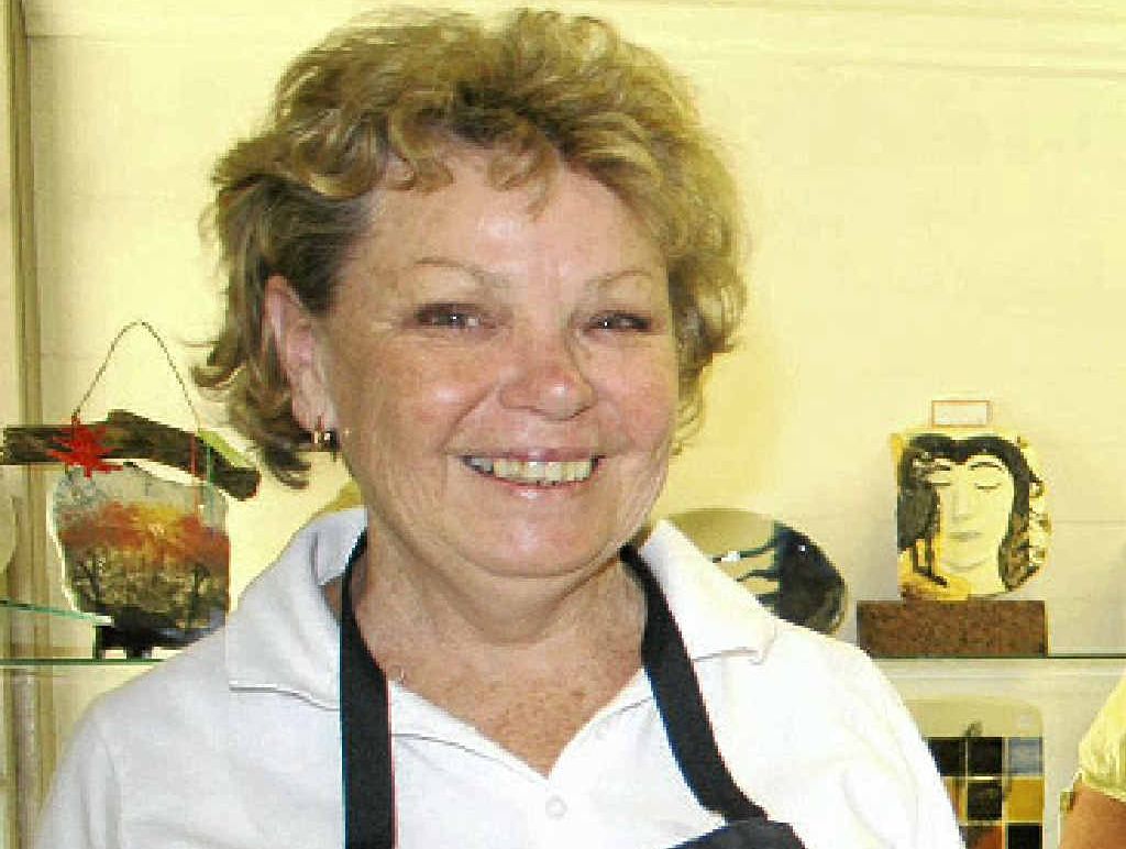 Buy your pressies from local craftspeople this year.